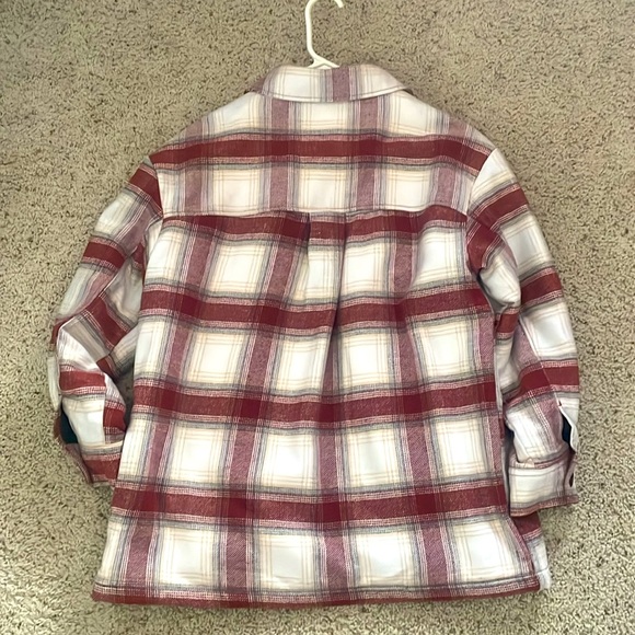 Super cute New Love Tree Plaid Shacket-S/M - Picture 5 of 10